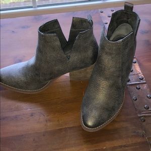 Not Rated women’s boots